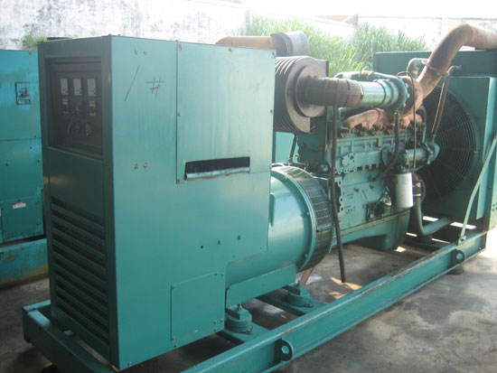 临颍租赁发电机- 发电机碳刷磨损的原因是什么